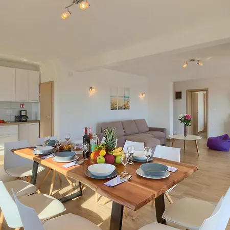 Ferienhaus Wonderview Pula